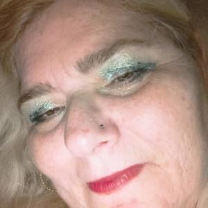 Meet your Posher, Raylene